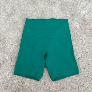 Lululemon Wunder Train Shorts